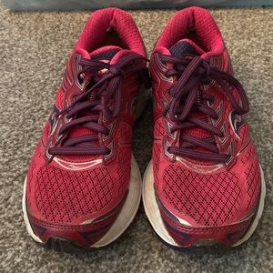 Saucony Everun. Size 8.5.